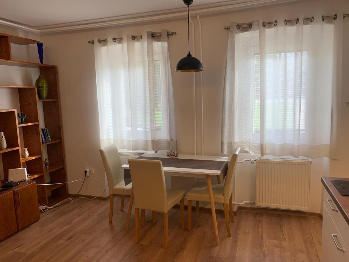 Apartma Eli Lägenhet Bled Exteriör bild